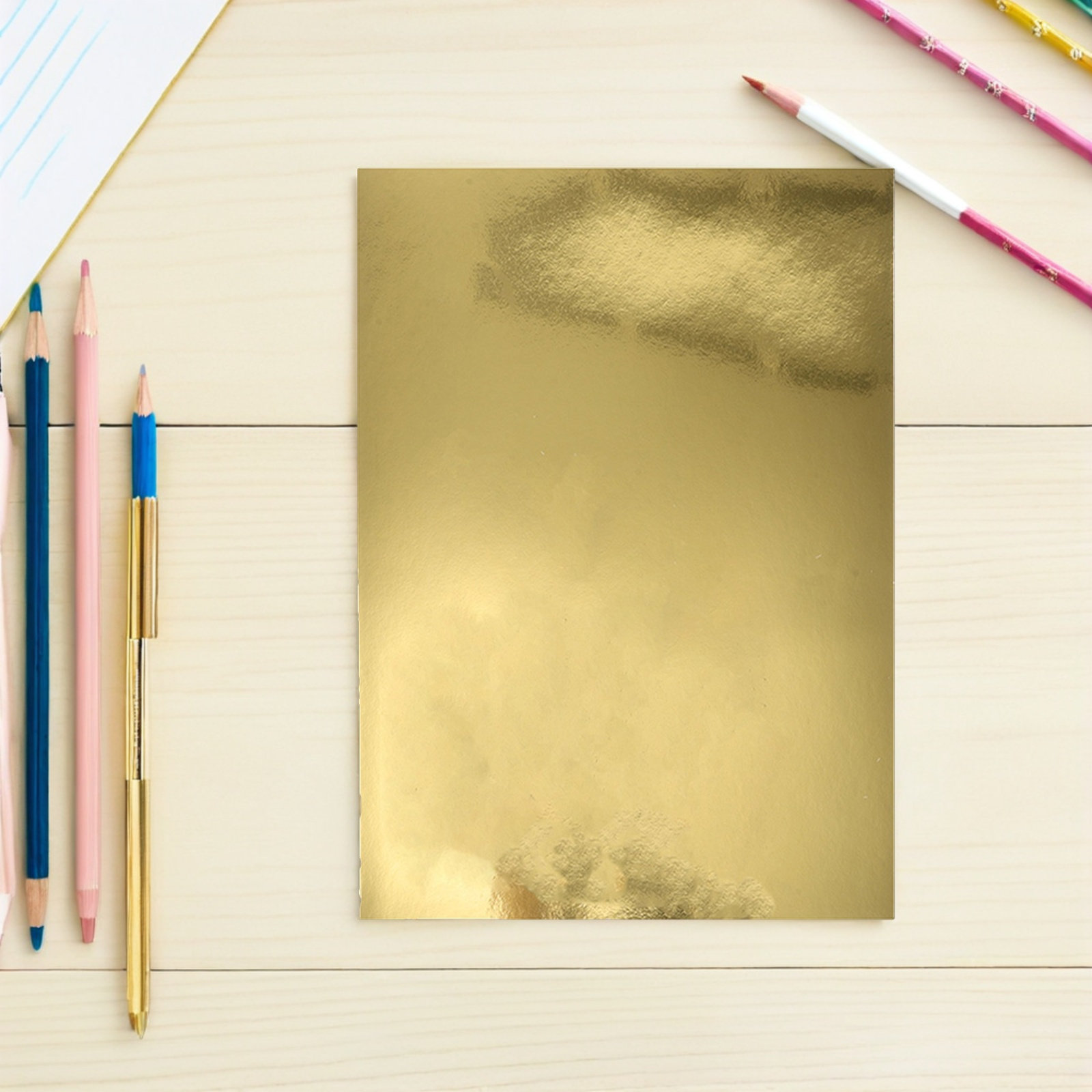 Gold Foil Flakes - 50 sztuk metalicznego papieru kartonowego z